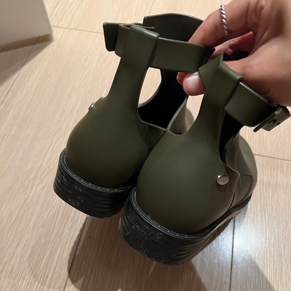 Melissa olive rubber rain boots - Picture 5 of 5